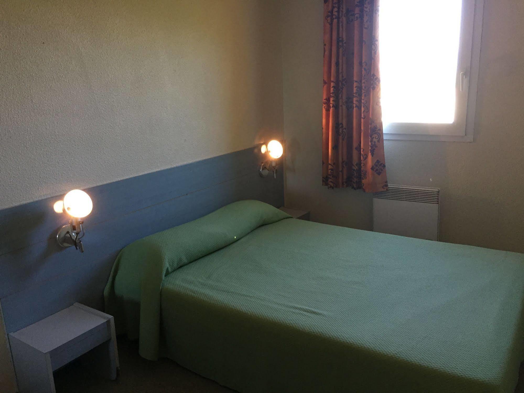 Welcomotel Montélimar Екстериор снимка