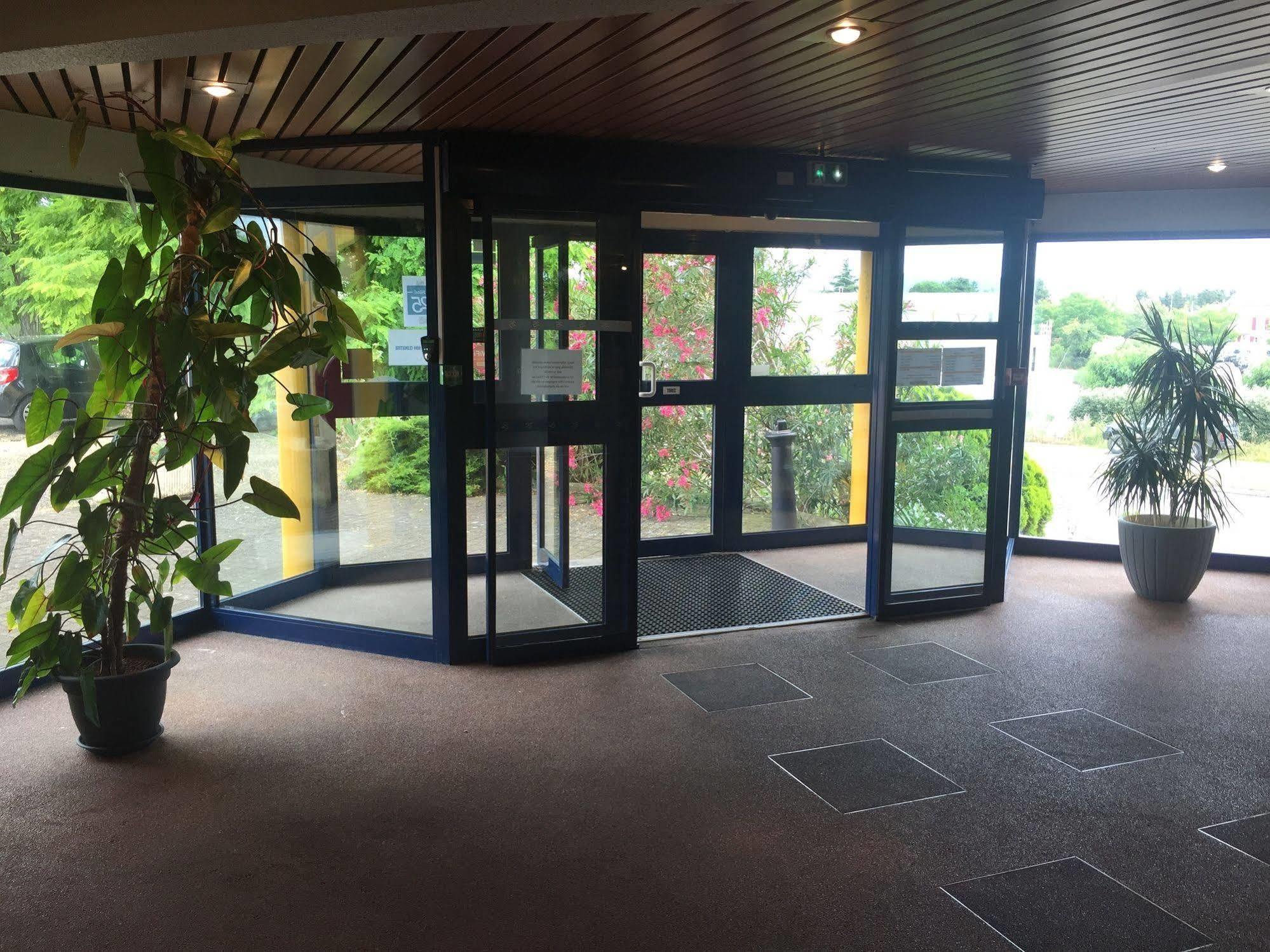 Welcomotel Montélimar Екстериор снимка