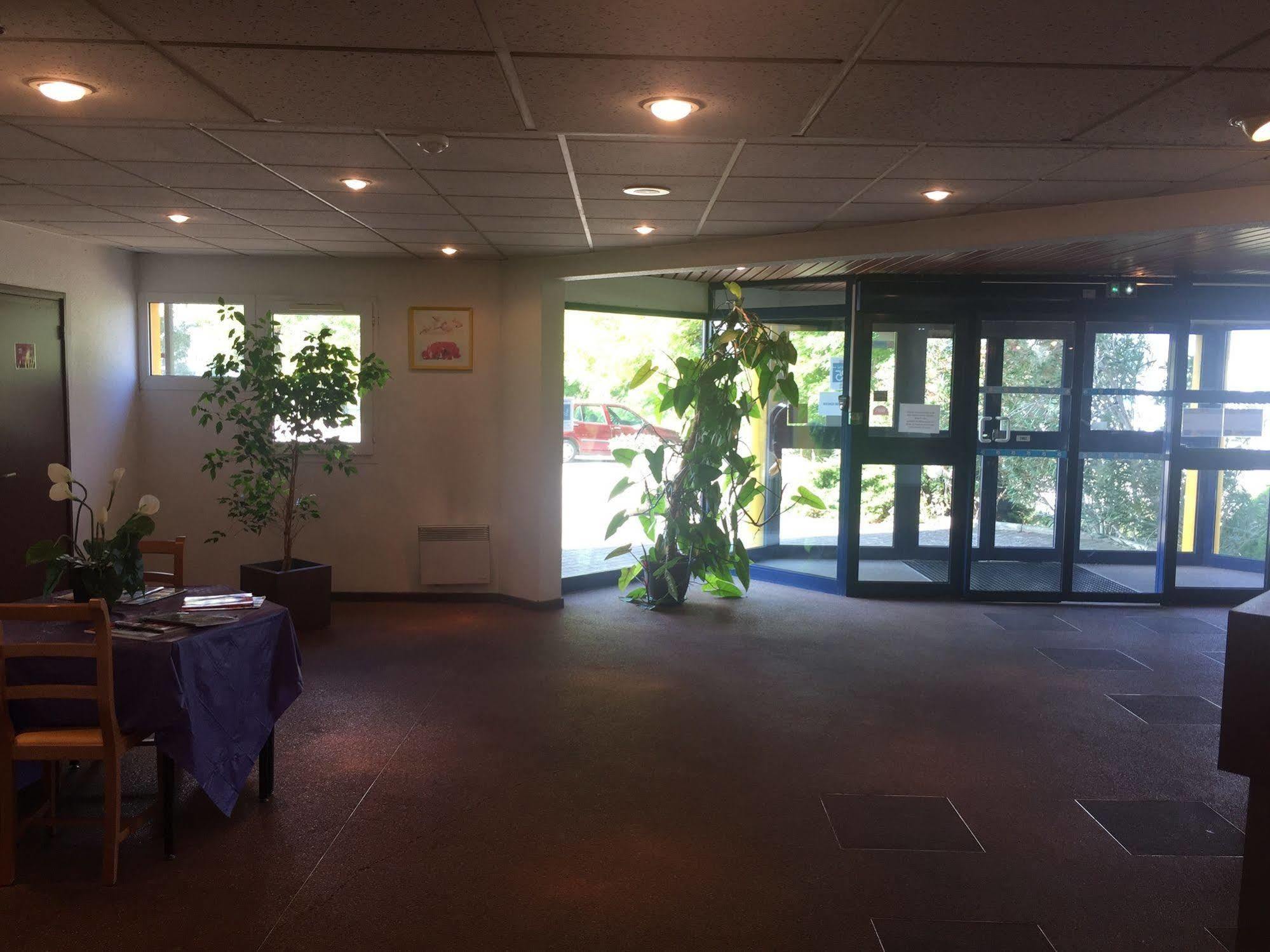 Welcomotel Montélimar Екстериор снимка
